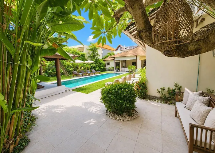 4br Vista Pool Yoga Pavilion * Seminyak (Bali)