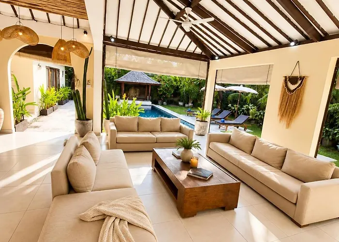 4br Vista Pool Yoga Pavilion Holiday home Seminyak (Bali)